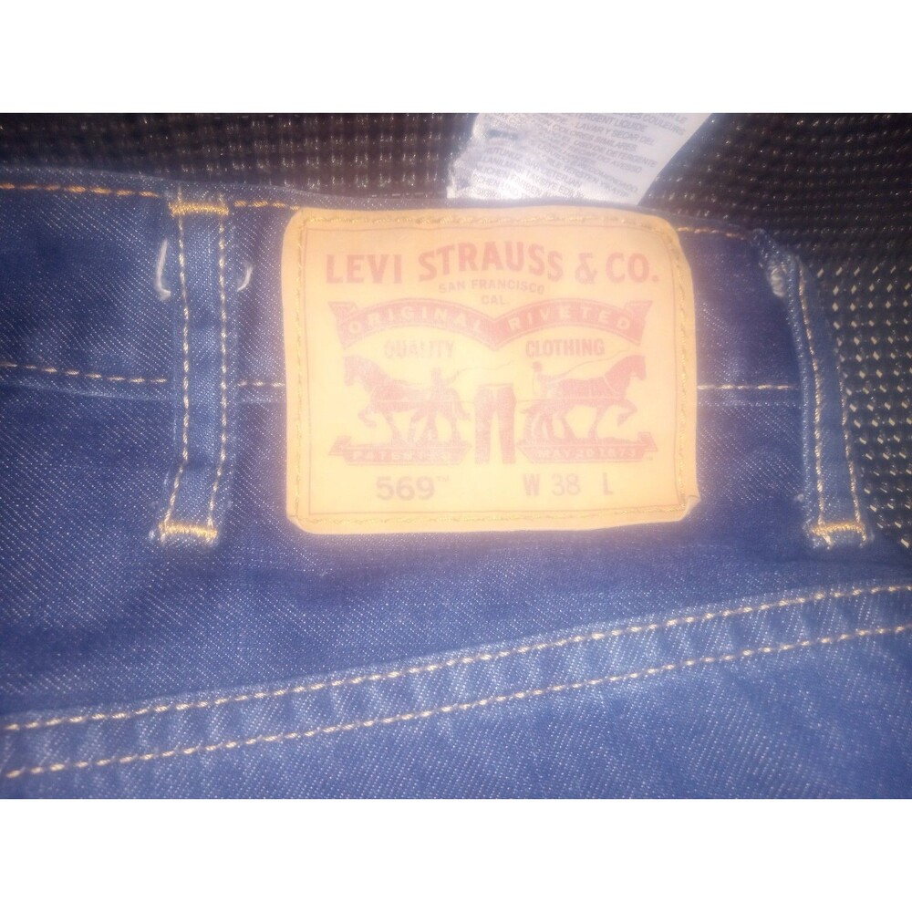 Men's Levi's shorts